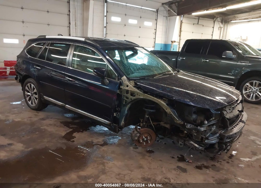 2018 SUBARU OUTBACK 3.6R TOURING VIN: 4S4BSETCXJ3241727