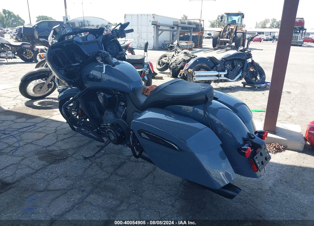 2023 INDIAN MOTORCYCLE CO. PURSUIT DARK HORSE VIN: 56KLDDRRXP3422614