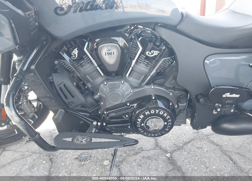 2023 INDIAN MOTORCYCLE CO. PURSUIT DARK HORSE VIN: 56KLDDRRXP3422614