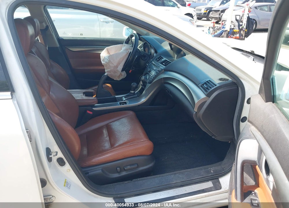 2010 ACURA TL 3.7 VIN: 19UUA9F58AA002825