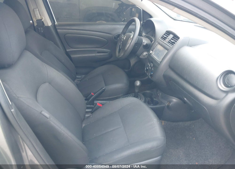 2019 NISSAN VERSA S/S PLUS/SV VIN: 3N1CN7AP1KL815917