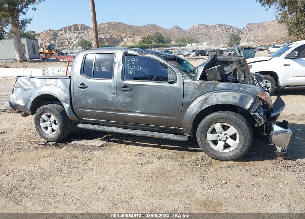 2005 NISSAN FRONTIER CREW CAB LE/SE/OFF ROAD VIN: 1N6AD07U05C432981