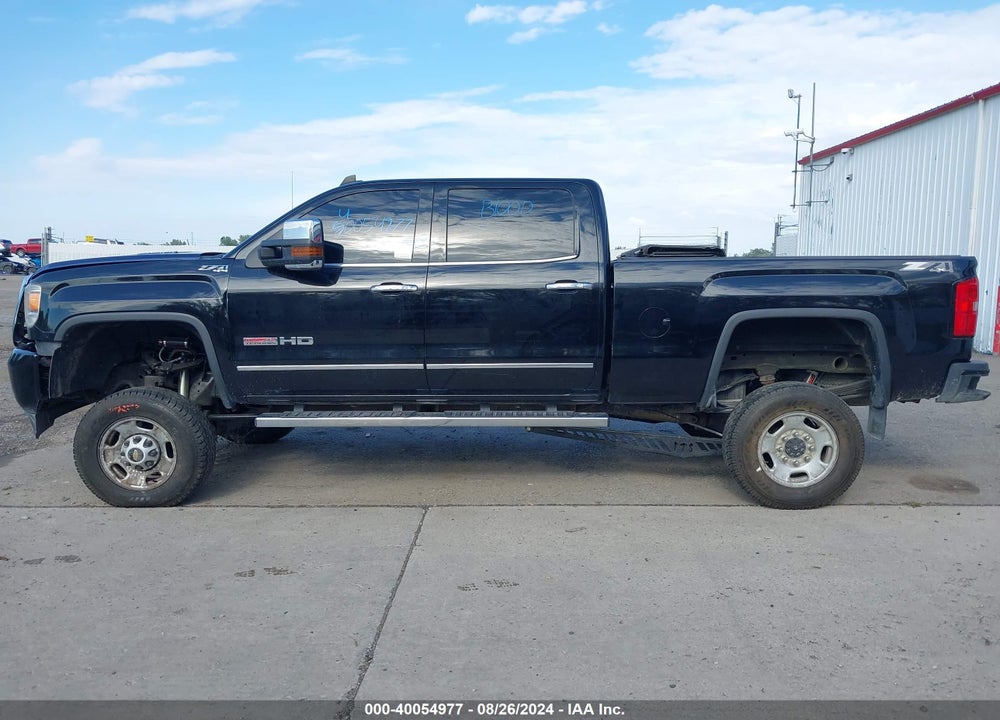 2015 GMC SIERRA K2500 SLT VIN: 1GT12ZE87FF552599