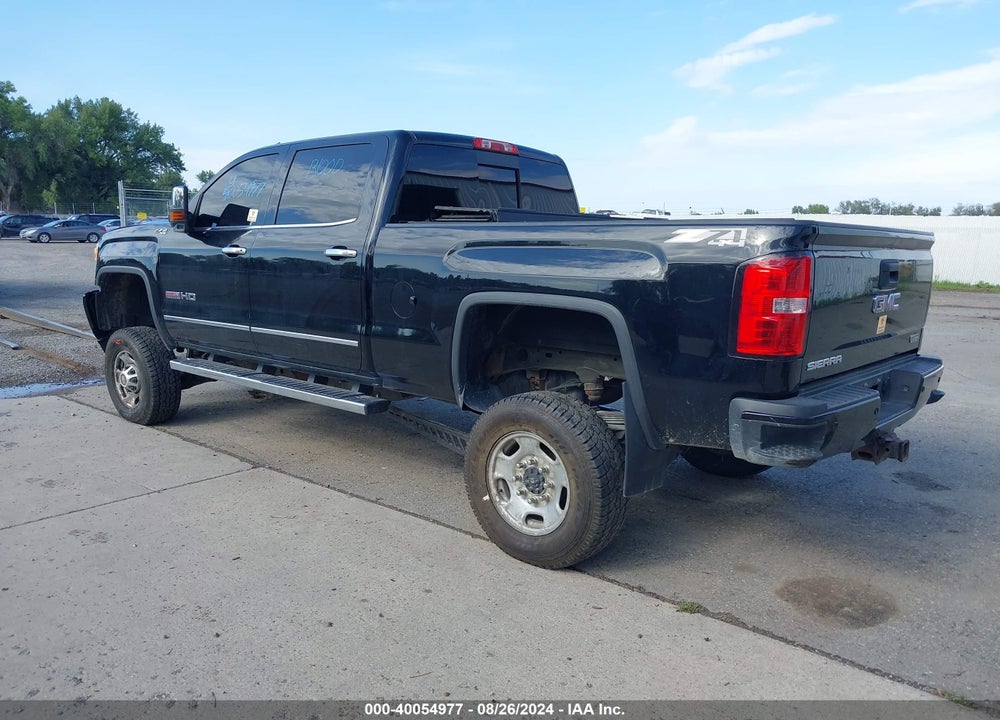 2015 GMC SIERRA K2500 SLT VIN: 1GT12ZE87FF552599