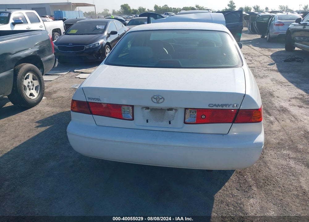 2001 TOYOTA CAMRY VIN: JT2BG22K410598876