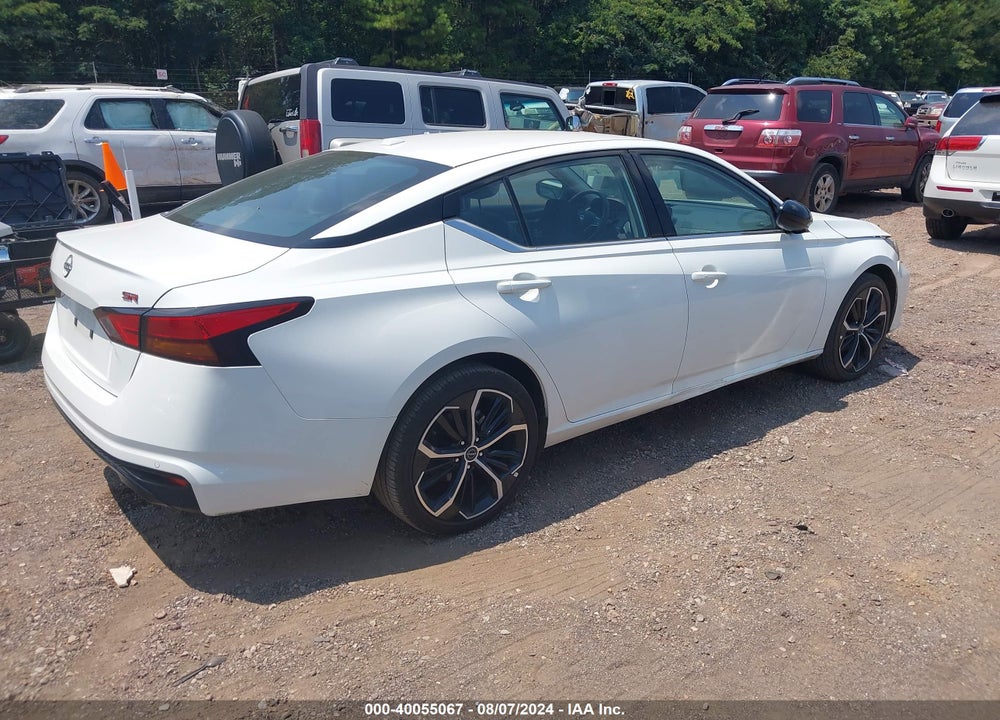 2024 NISSAN ALTIMA SR VIN: 1N4BL4CV4RN382912