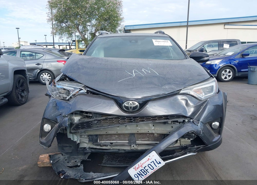 2018 TOYOTA RAV4 SE VIN: 2T3NFREV1JW491219