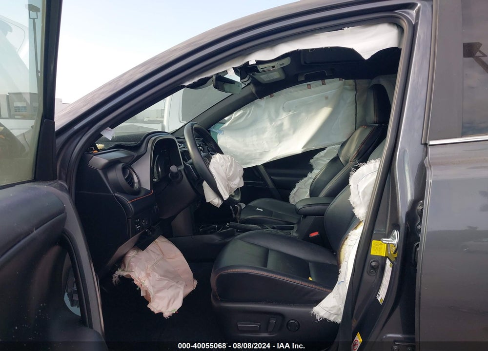 2018 TOYOTA RAV4 SE VIN: 2T3NFREV1JW491219