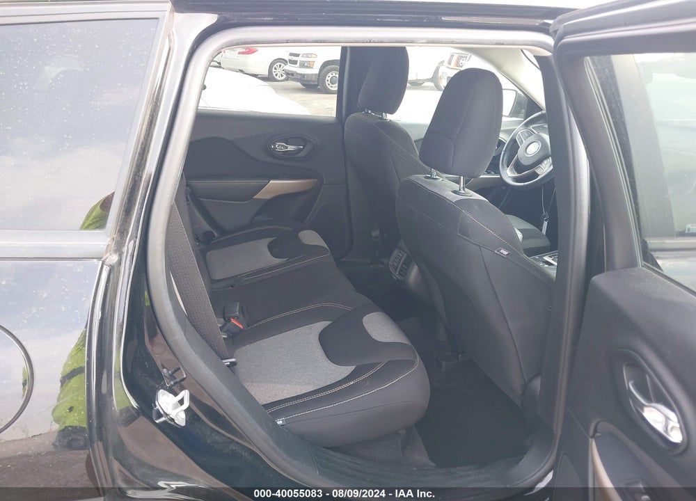 2017 JEEP CHEROKEE VIN: 1C4PJLAB0HW571705