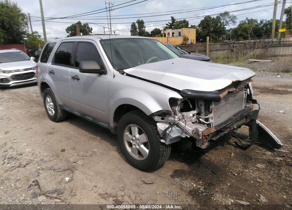 2009 FORD ESCAPE XLS VIN: 1FMCU027X9KD04977
