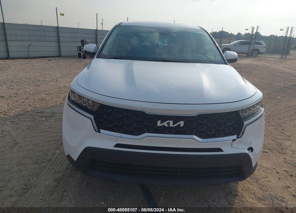 2022 KIA SORENTO LX VIN: 5XYRG4LC9NG122115
