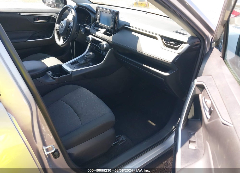 2022 TOYOTA RAV4 XLE/XLE PREMIUM VIN: 2T3W1RFV1NC191656