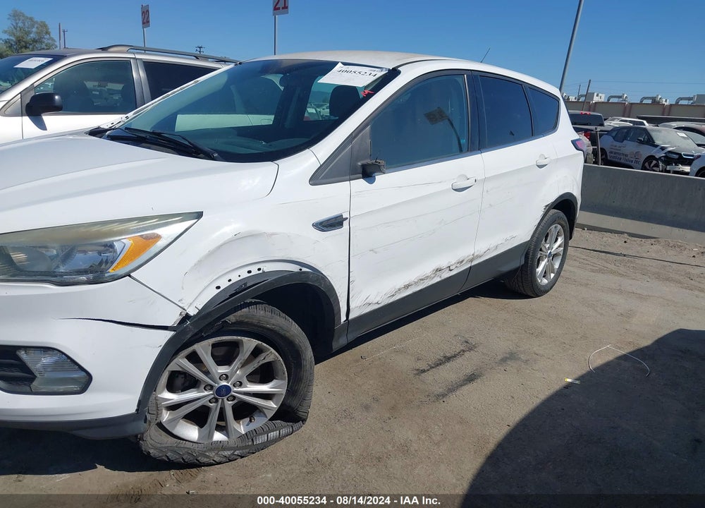 2017 FORD ESCAPE SE VIN: 1FMCU0GD1HUC80070