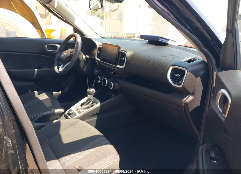 2024 HYUNDAI VENUE SEL/LIMITED VIN: KMHRC8A32RU306625