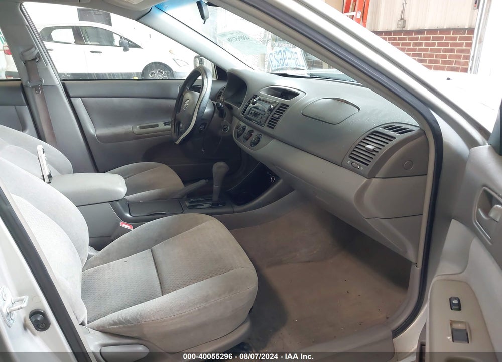 2002 TOYOTA CAMRY LE/XLE/SE VIN: 4T1BE32K02U017382
