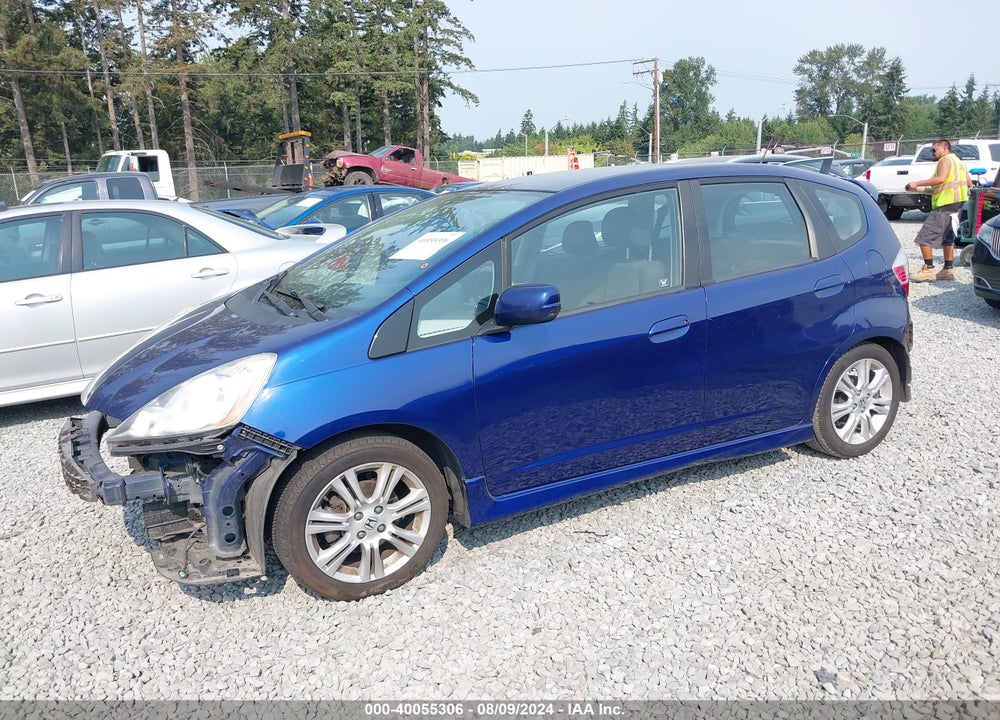 2011 HONDA FIT SPORT VIN: JHMGE8H59BC021122