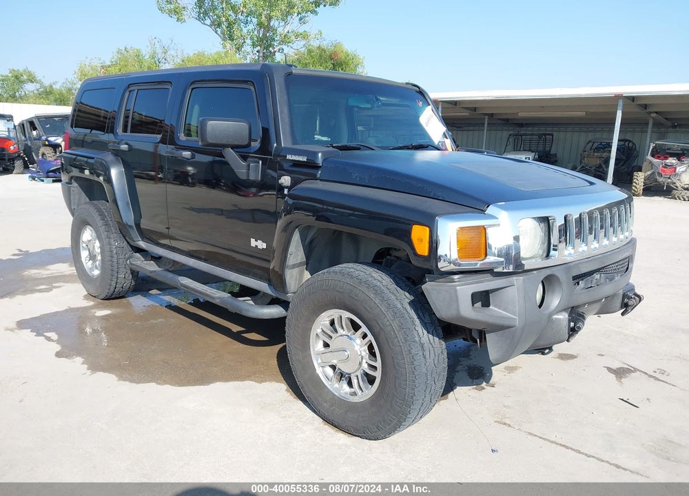 2007 HUMMER H3 SUV VIN: 5GTDN13E378107175