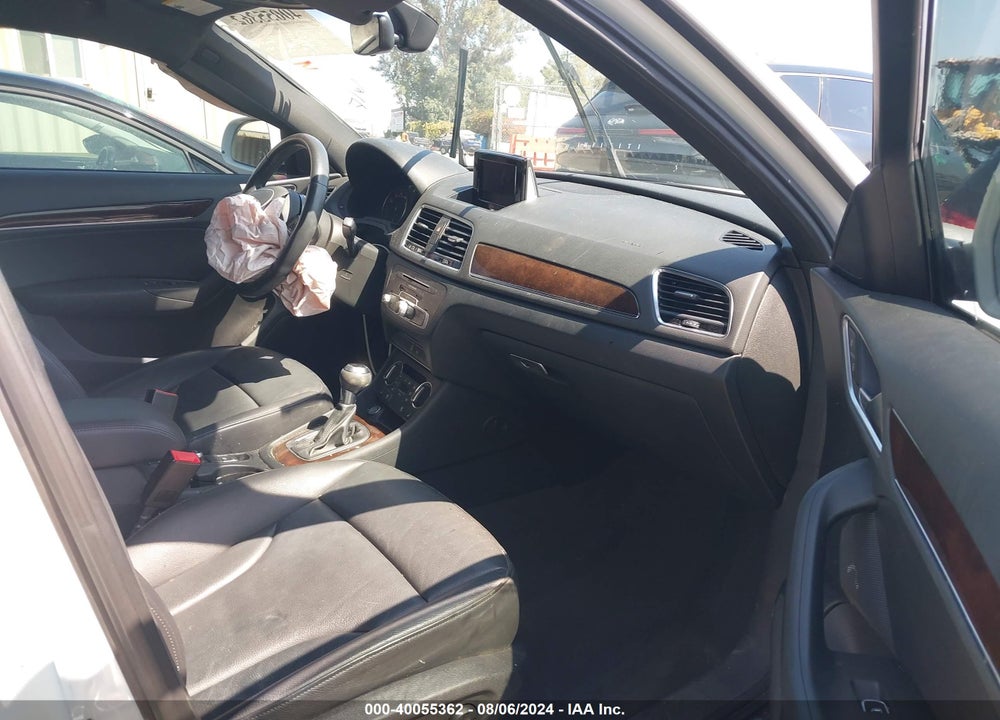 2018 AUDI Q3 PREMIUM VIN: WA1BCCFS5JR031035