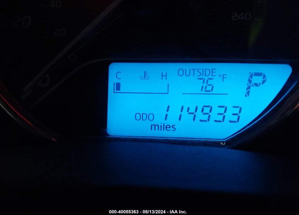 2015 TOYOTA COROLLA LE VIN: 5YFBURHE3FP284031