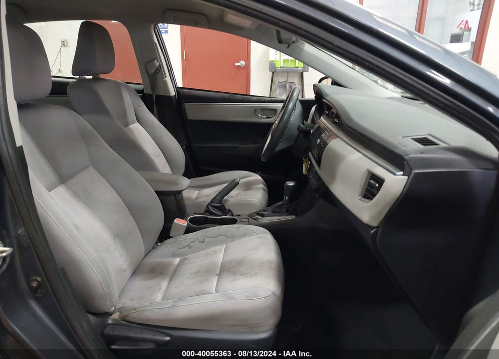 2015 TOYOTA COROLLA LE VIN: 5YFBURHE3FP284031