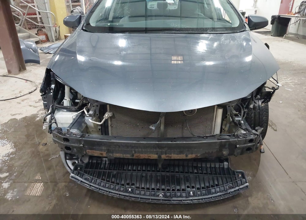 2015 TOYOTA COROLLA LE VIN: 5YFBURHE3FP284031
