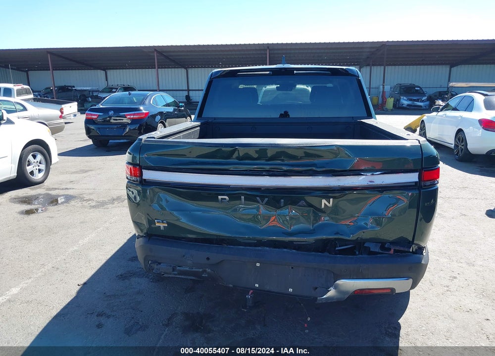 2022 RIVIAN R1T ADVENTURE VIN: 7FCTGAAAXNN014174