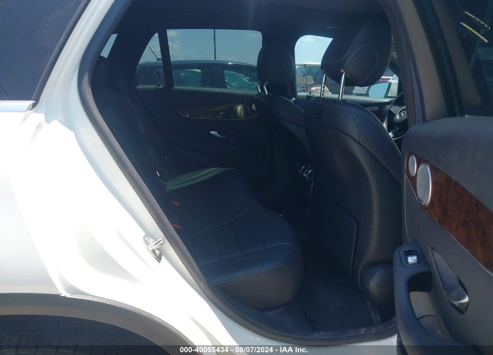 2018 MERCEDES-BENZ GLC 300 VIN: WDC0G4JB4JV056475