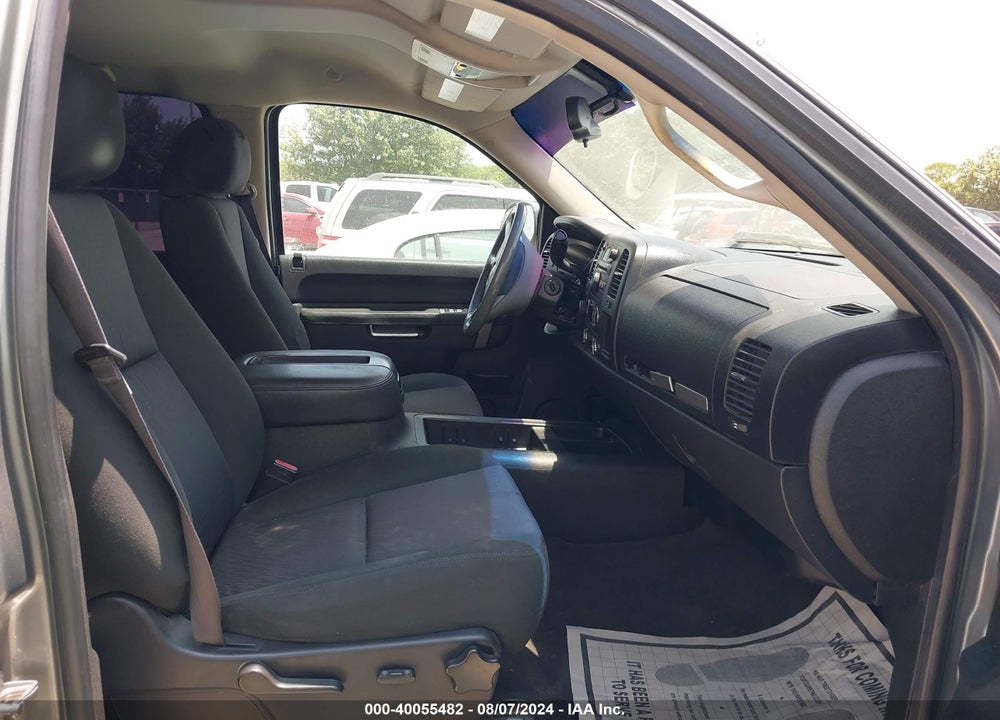 2013 CHEVROLET SILVERADO 1500 LT VIN: 3GCPKSE72DG106770