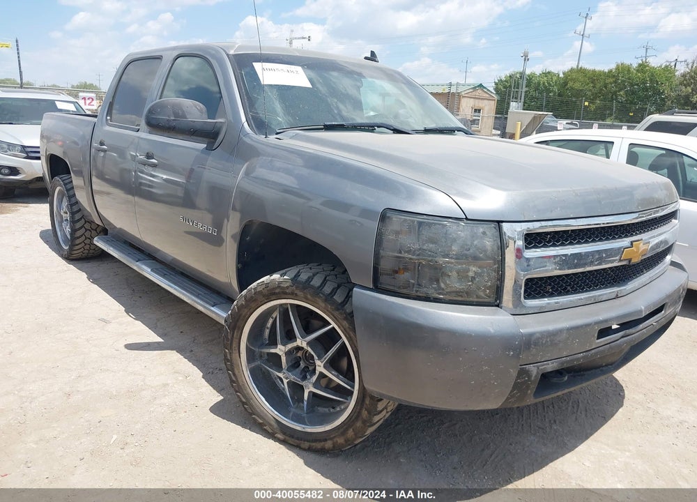 2013 CHEVROLET SILVERADO 1500 LT VIN: 3GCPKSE72DG106770