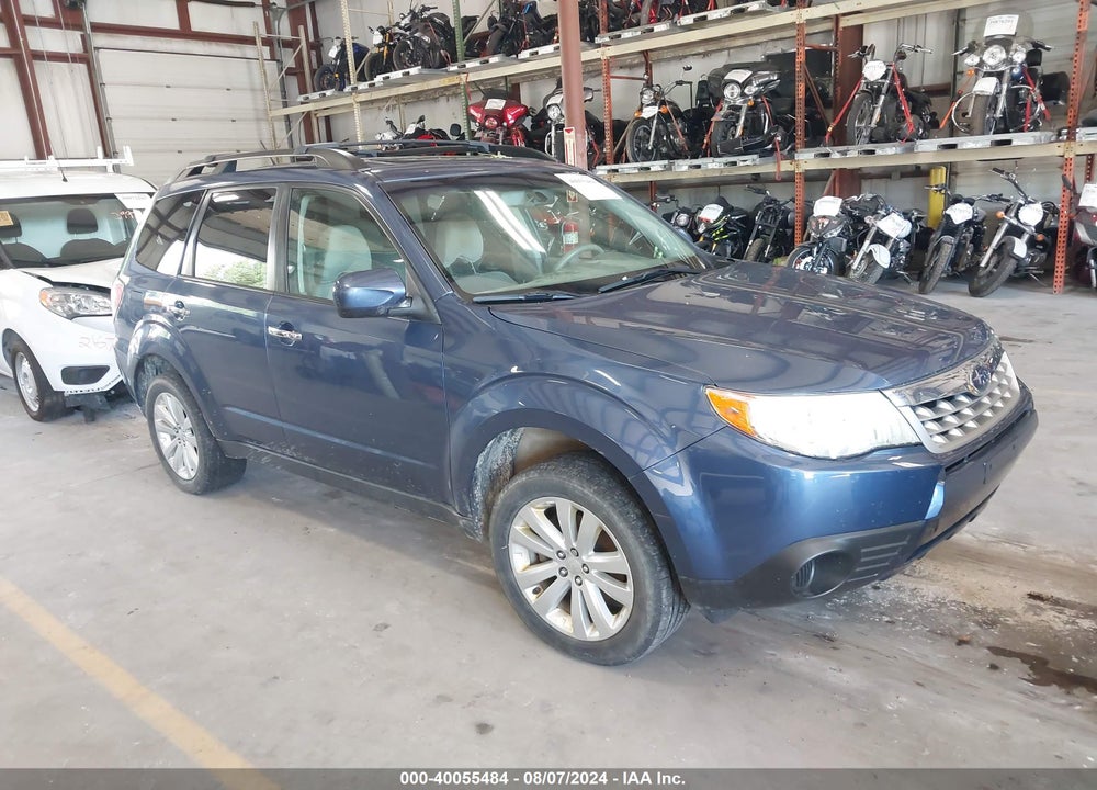 2013 SUBARU FORESTER 2.5X PREMIUM VIN: JF2SHADC5DG417804