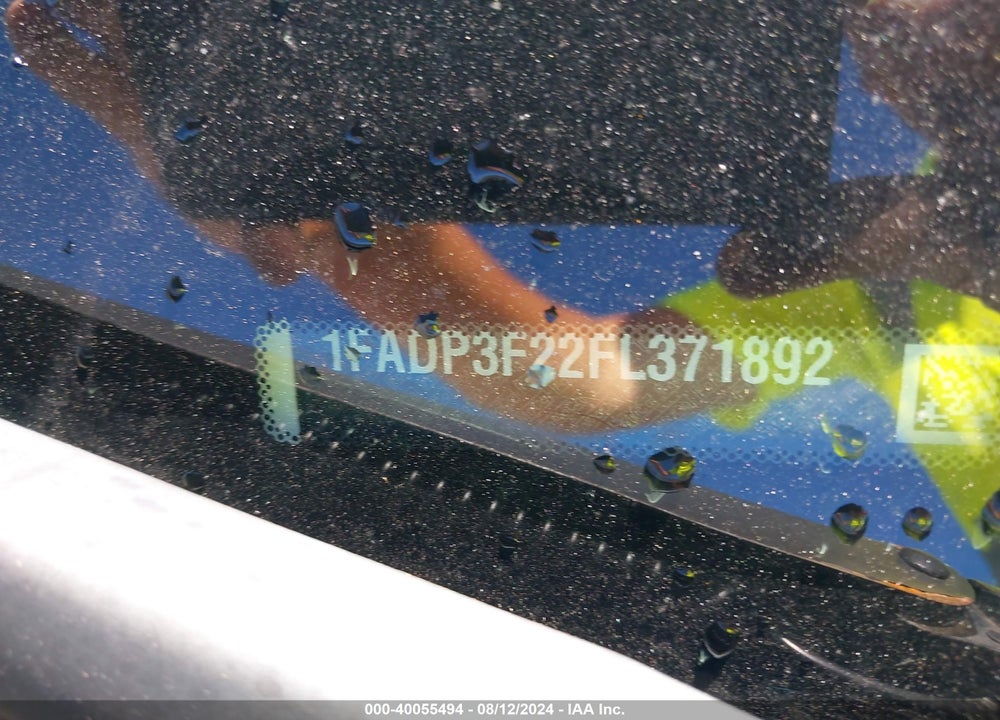 2015 FORD FOCUS SE VIN: 1FADP3F22FL371892