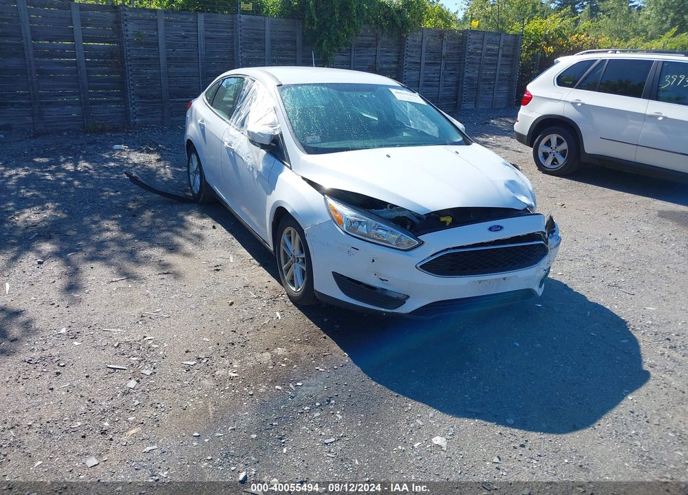 2015 FORD FOCUS SE VIN: 1FADP3F22FL371892