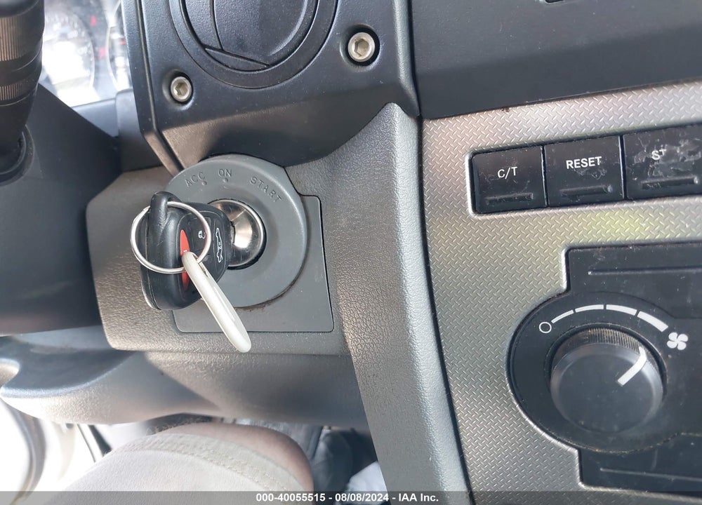 2006 JEEP COMMANDER VIN: 1J8HH48N56C319638