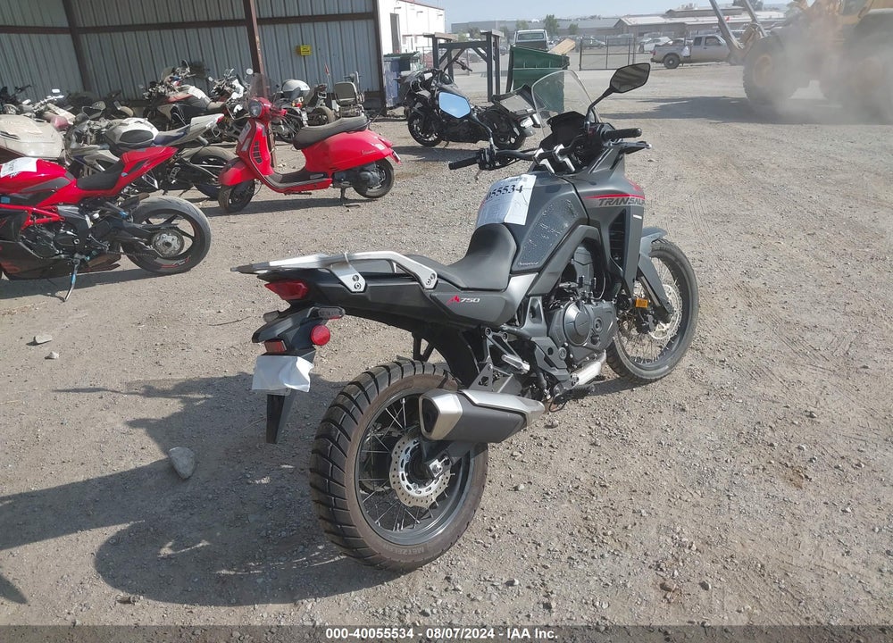 2024 HONDA XL750 VIN: JH2RD1613RK101592
