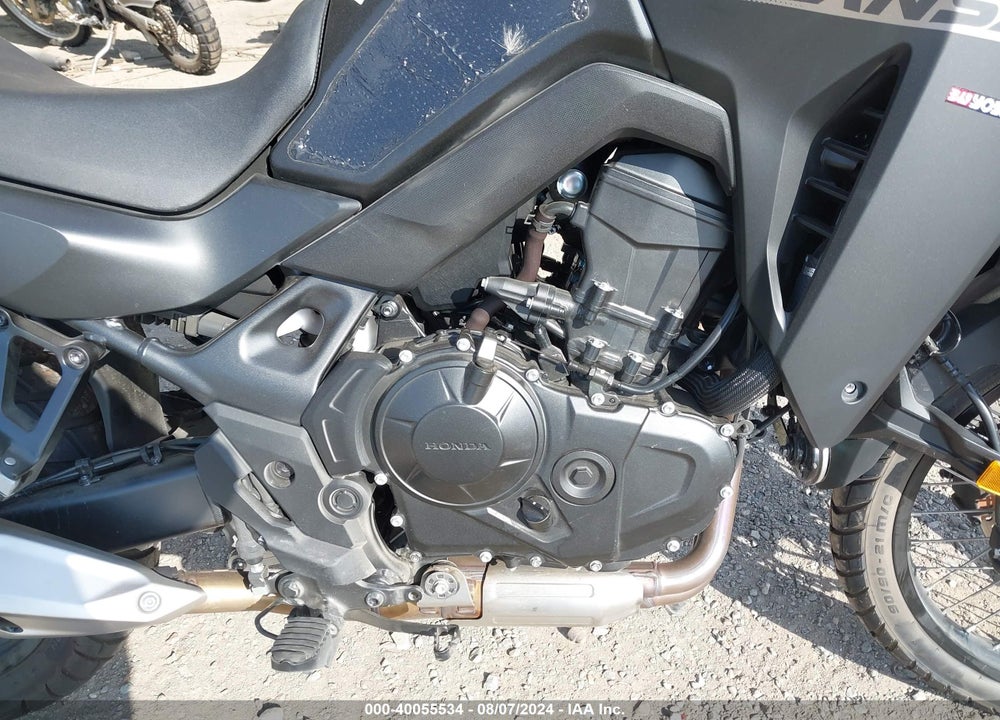 2024 HONDA XL750 VIN: JH2RD1613RK101592