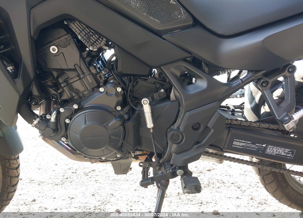 2024 HONDA XL750 VIN: JH2RD1613RK101592