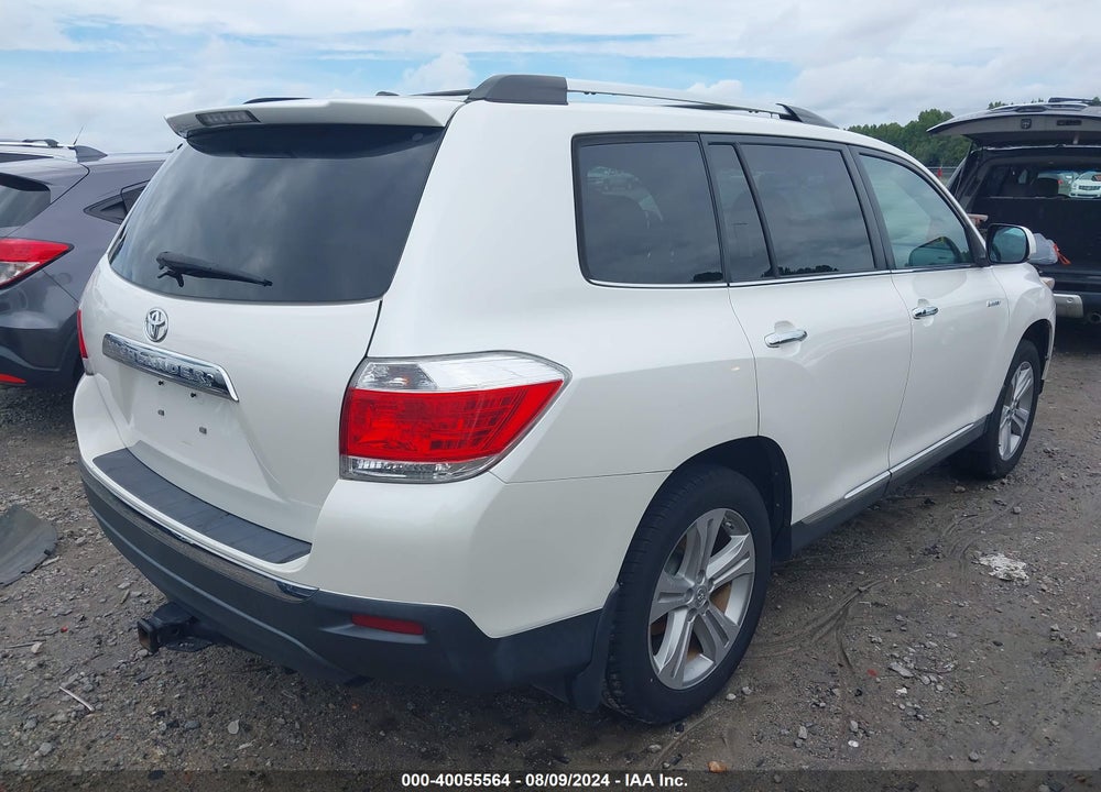 2013 TOYOTA HIGHLANDER LIMITED V6 VIN: 5TDYK3EH6DS140778