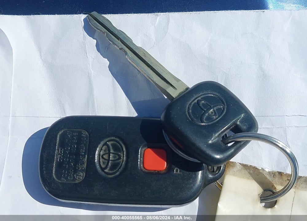 2002 TOYOTA CAMRY LE/XLE/SE VIN: 4T1BE32K42U576109