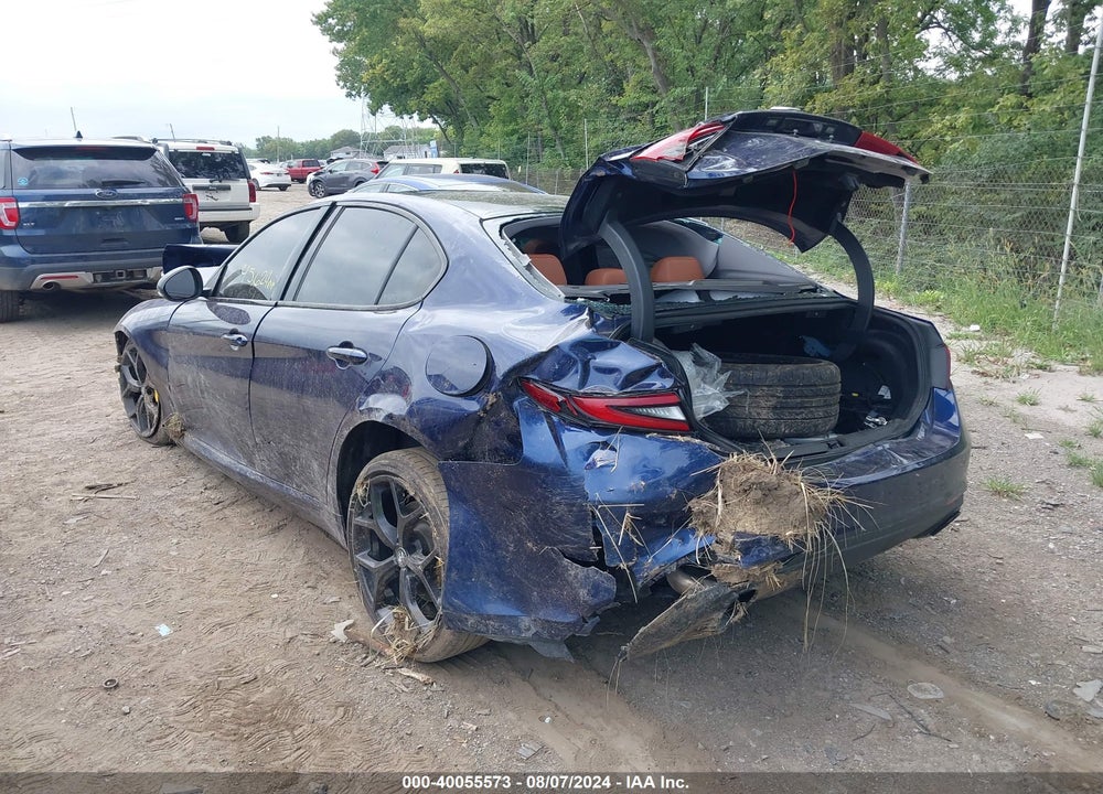 2020 ALFA ROMEO GIULIA VIN: ZARFANAN9L7632883