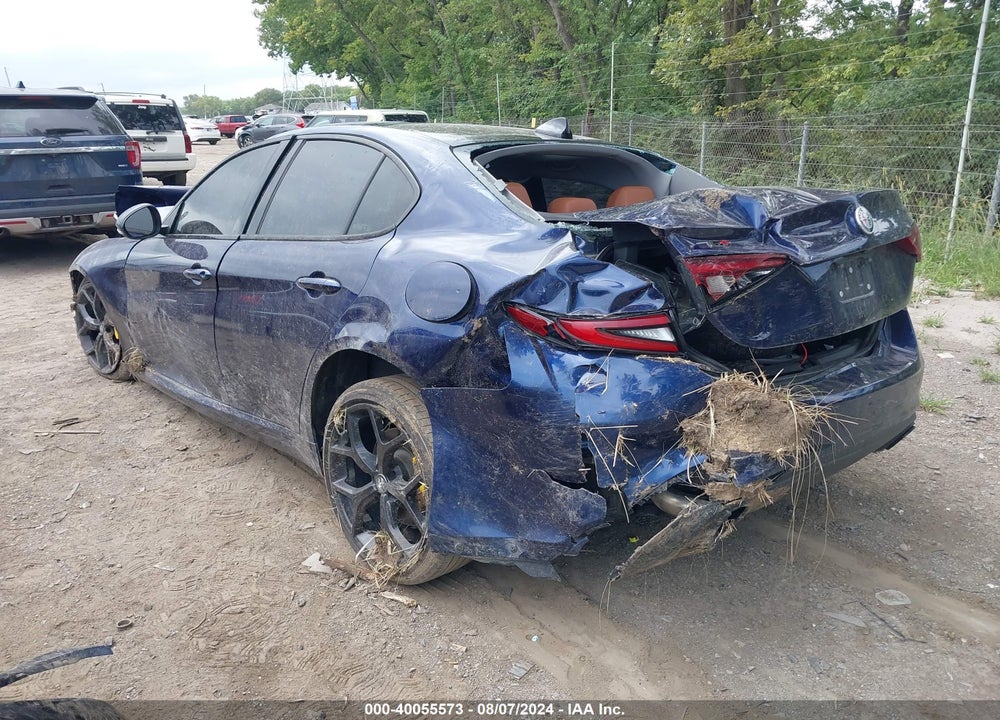 2020 ALFA ROMEO GIULIA VIN: ZARFANAN9L7632883