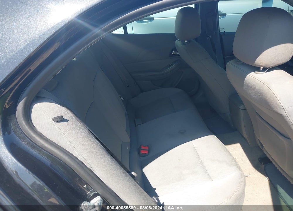 2015 CHEVROLET MALIBU LS VIN: 1G11B5SL2FF329039