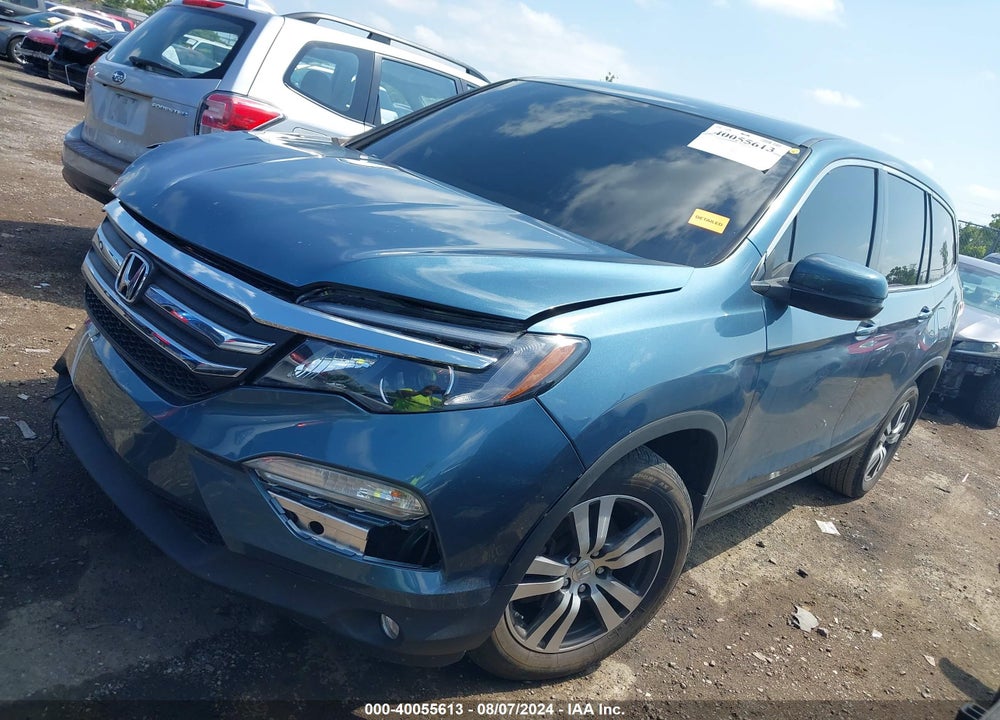 2018 HONDA PILOT EX VIN: 5FNYF6H36JB008657