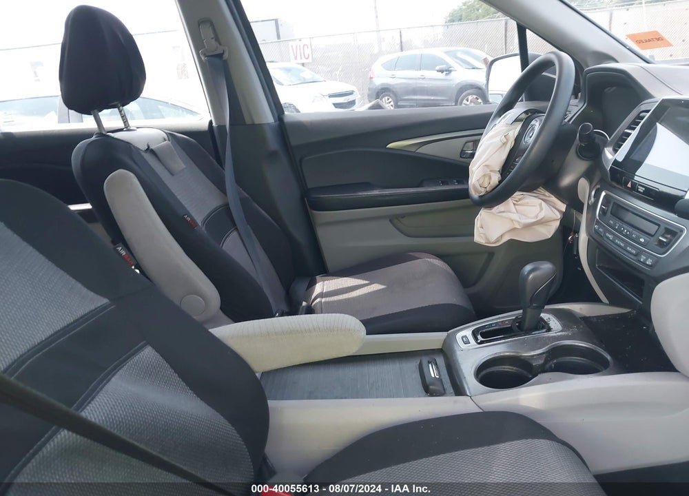 2018 HONDA PILOT EX VIN: 5FNYF6H36JB008657