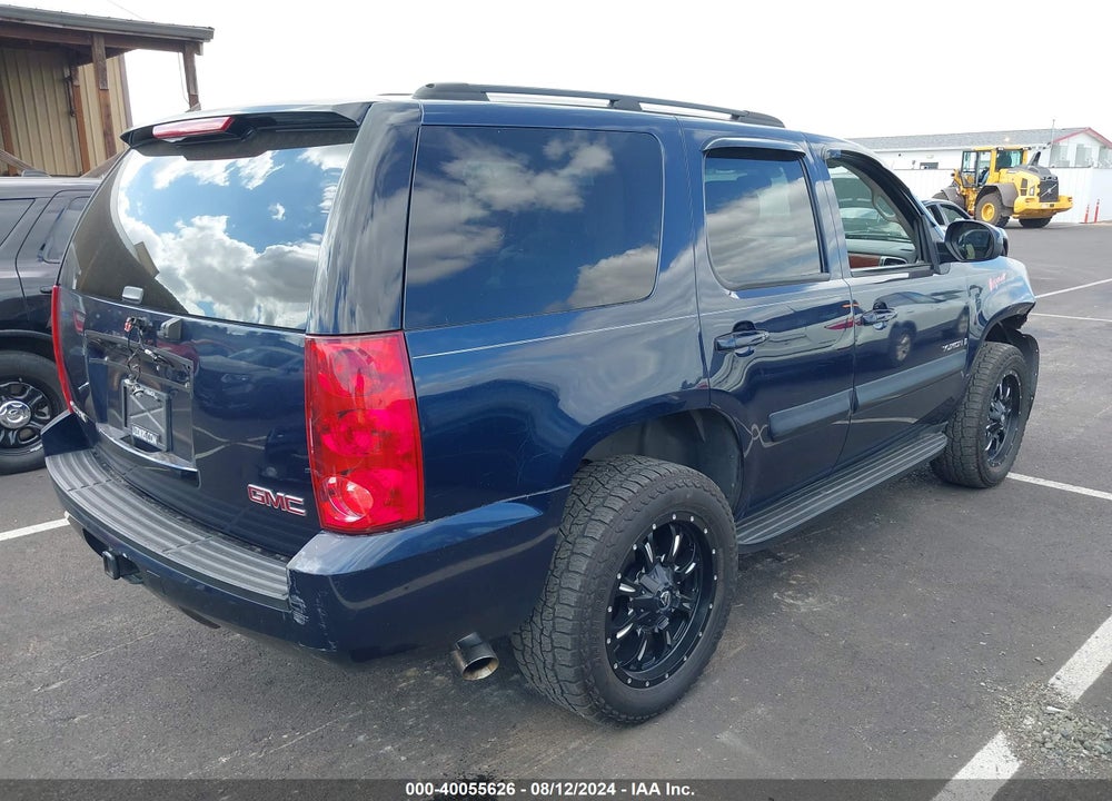2007 GMC YUKON SLE VIN: 1GKFK13007R194318