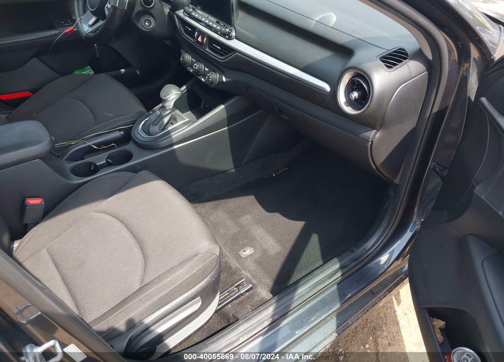 2020 KIA FORTE LXS VIN: 3KPF24AD1LE237668