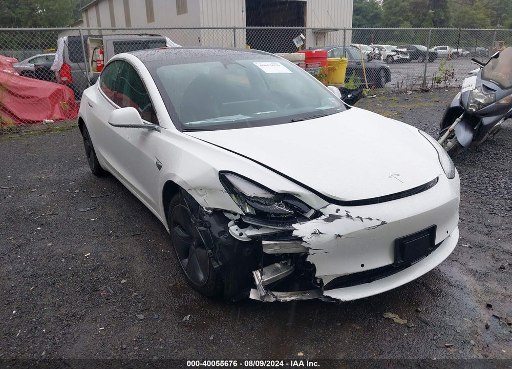 2019 TESLA MODEL 3 VIN: 5YJ3E1EB8KF493221