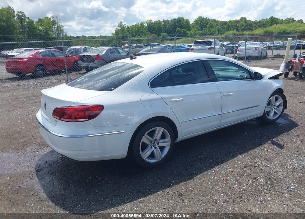 2017 VOLKSWAGEN CC VIN: WVWKP7AN0HE501105