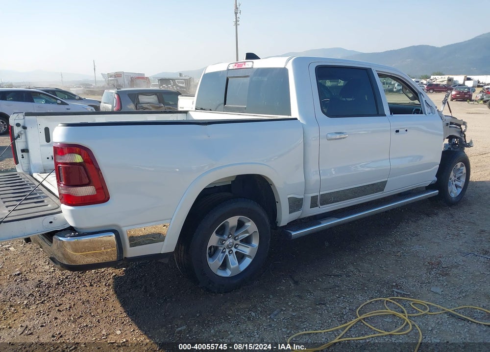 2022 RAM 1500 LAIE  4X4 5'7 BOX VIN: 1C6SRFJT6NN269390