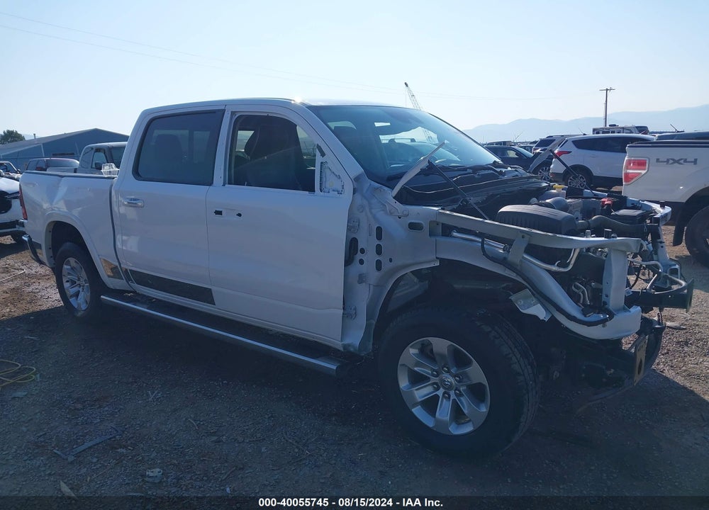 2022 RAM 1500 LAIE  4X4 5'7 BOX VIN: 1C6SRFJT6NN269390