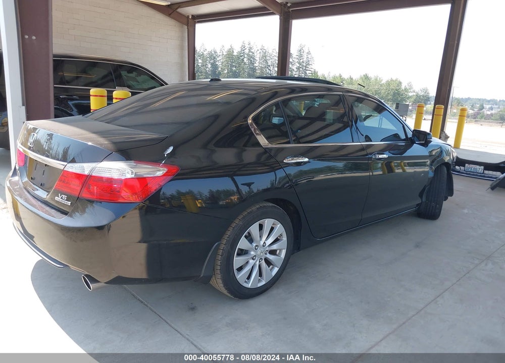 2013 HONDA ACCORD TOURING VIN: 1HGCR3F93DA033943
